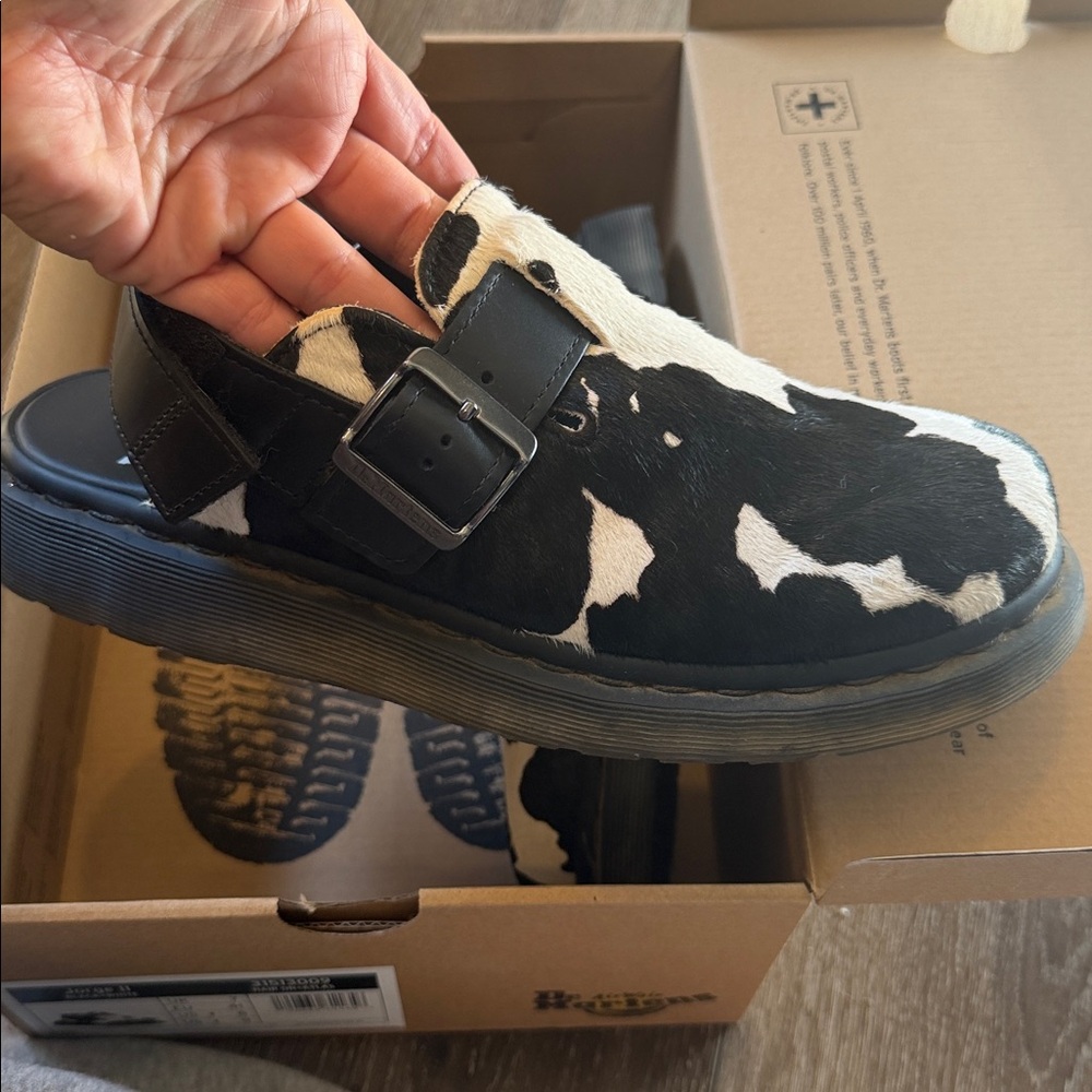 Dr. Martens Jorge II cow - Picture 3 of 4